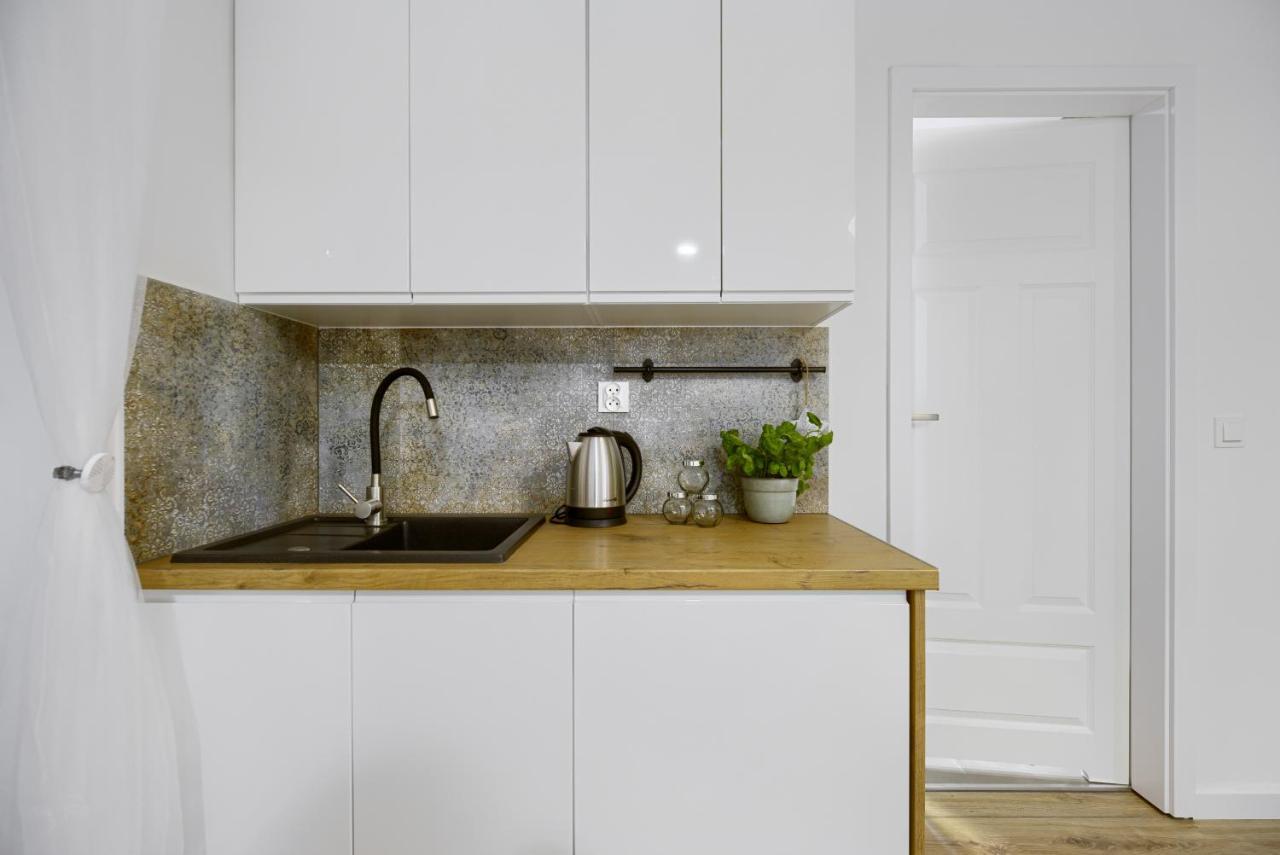 Niron Apartament Dom Z Papieru Lizbona ปีวา ภายนอก รูปภาพ
