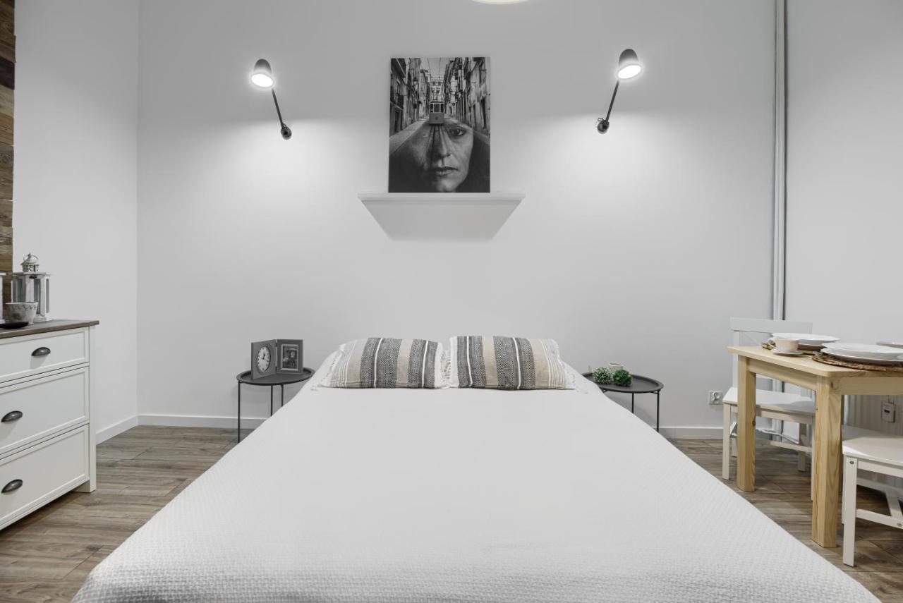 Niron Apartament Dom Z Papieru Lizbona ปีวา ภายนอก รูปภาพ
